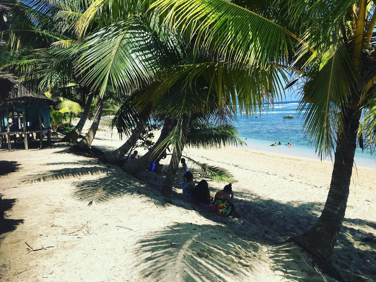 Jaymy Beach Fales